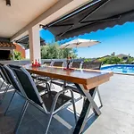 Villa La Perla Pula,kroatien - By Istrabook *
