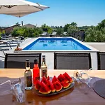 Villa La Perla Pula,kroatien - By Istrabook *