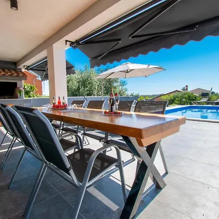 Villa La Perla Pula,kroatien *